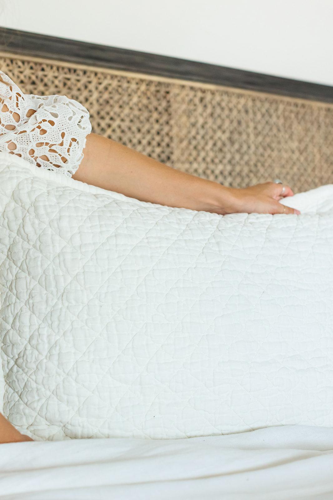 Dale Quilted Linen Bedding Collection, White
