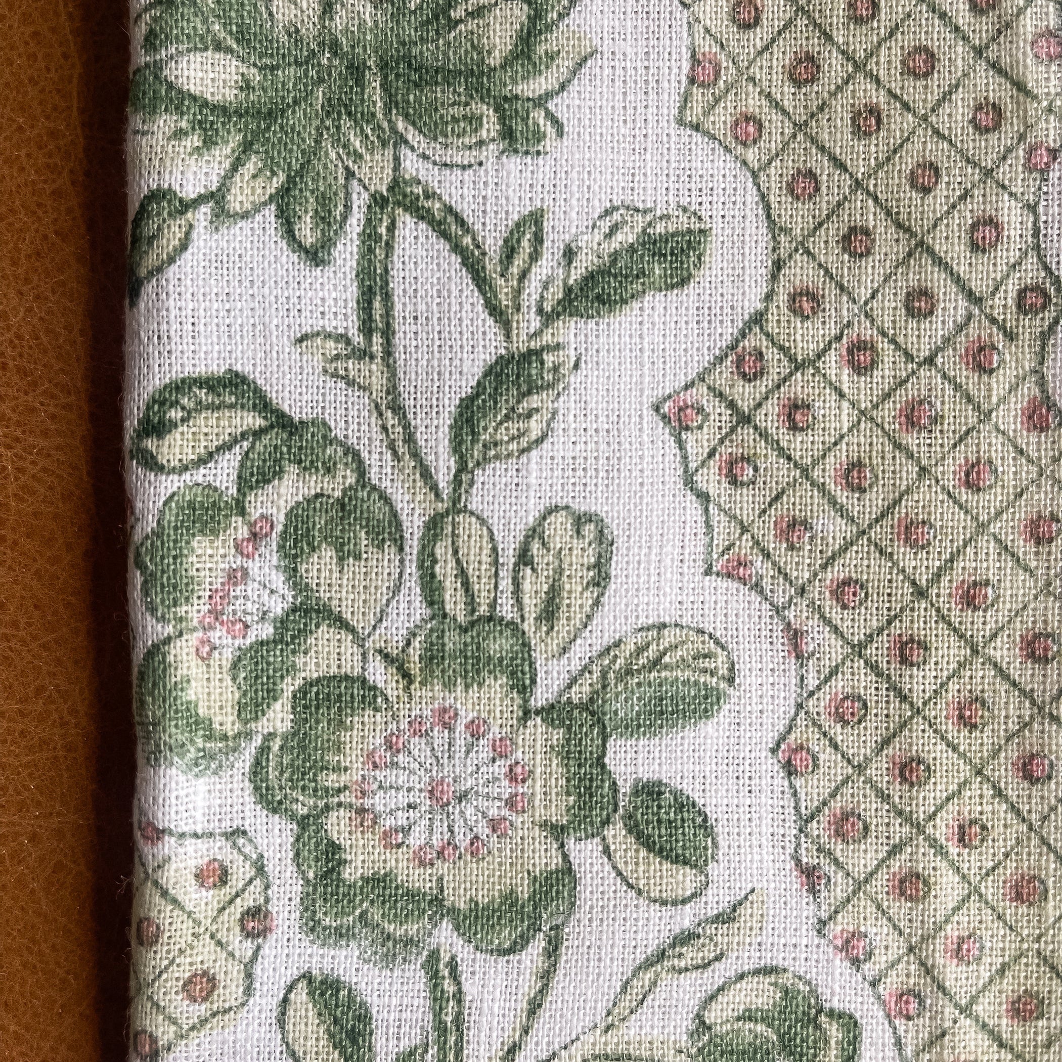 Green Blooming Trellis Napkins