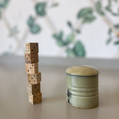 Farkle Game in Horn Resin Cup