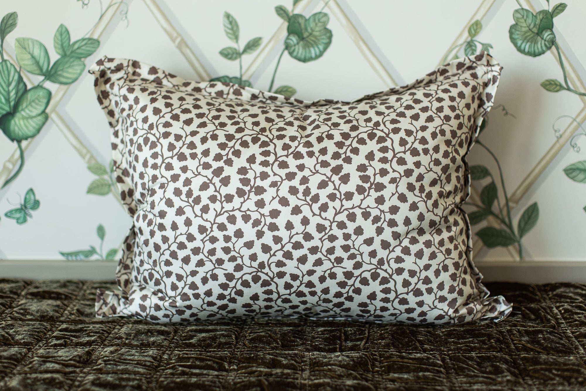 Audrey Bedding Collection, Chestnut