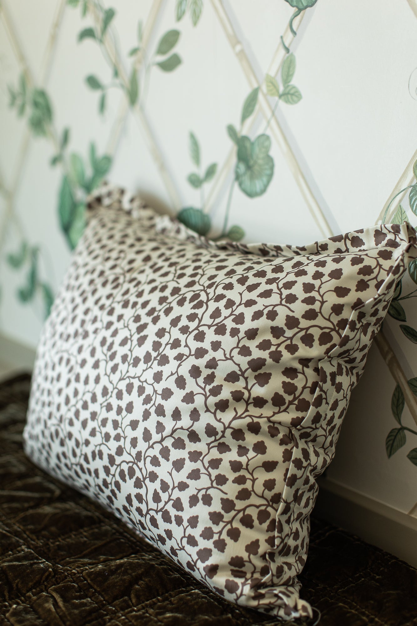 Audrey Bedding Collection, Chestnut