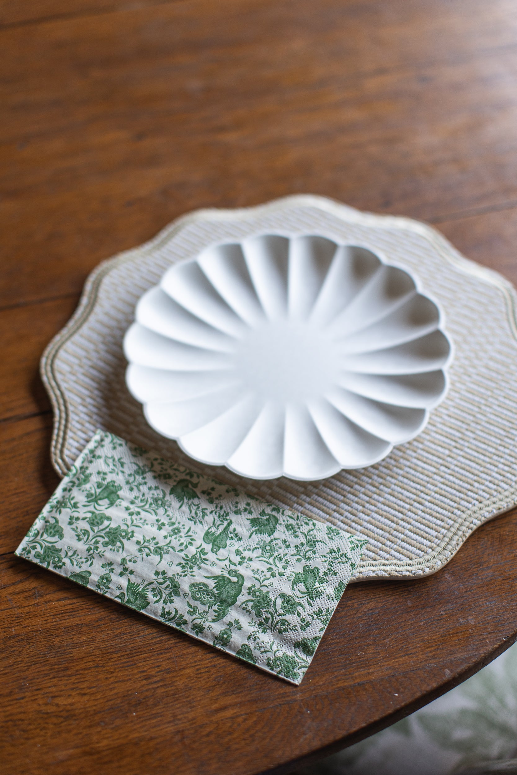 Green Regal Peacock Guest Napkin, 16