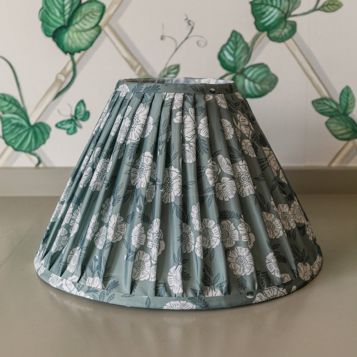 Green and White Flower Lampshade