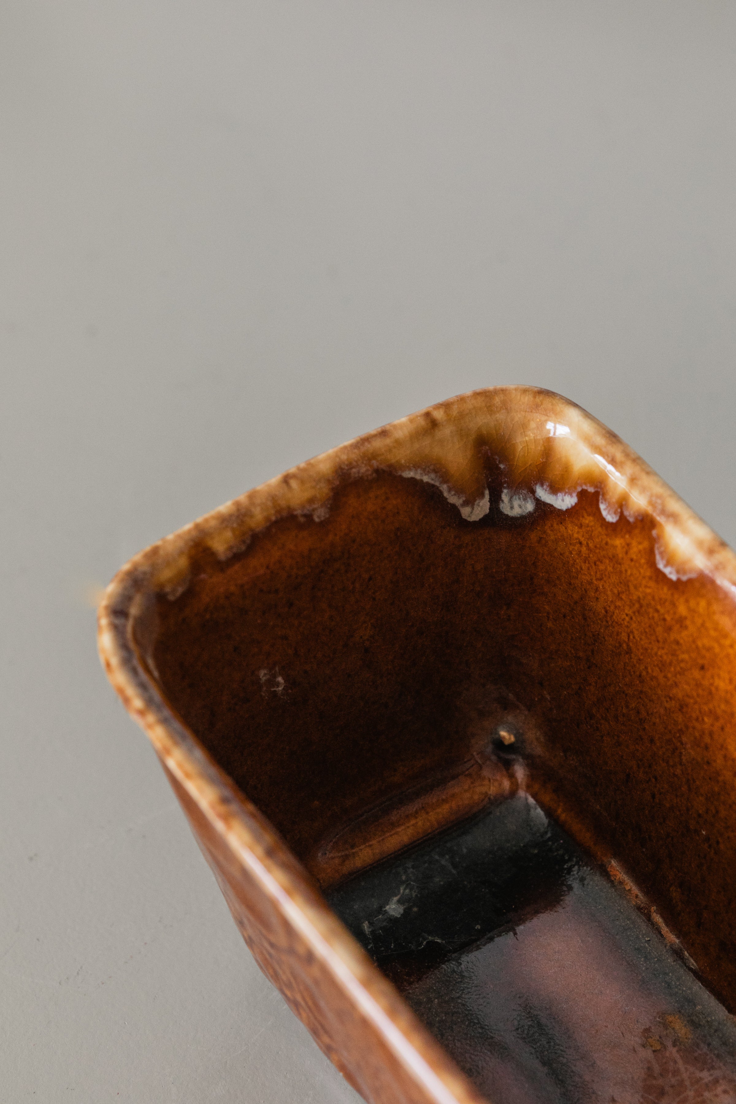 Brush Mccoy Spots Brown Rectangle Pot