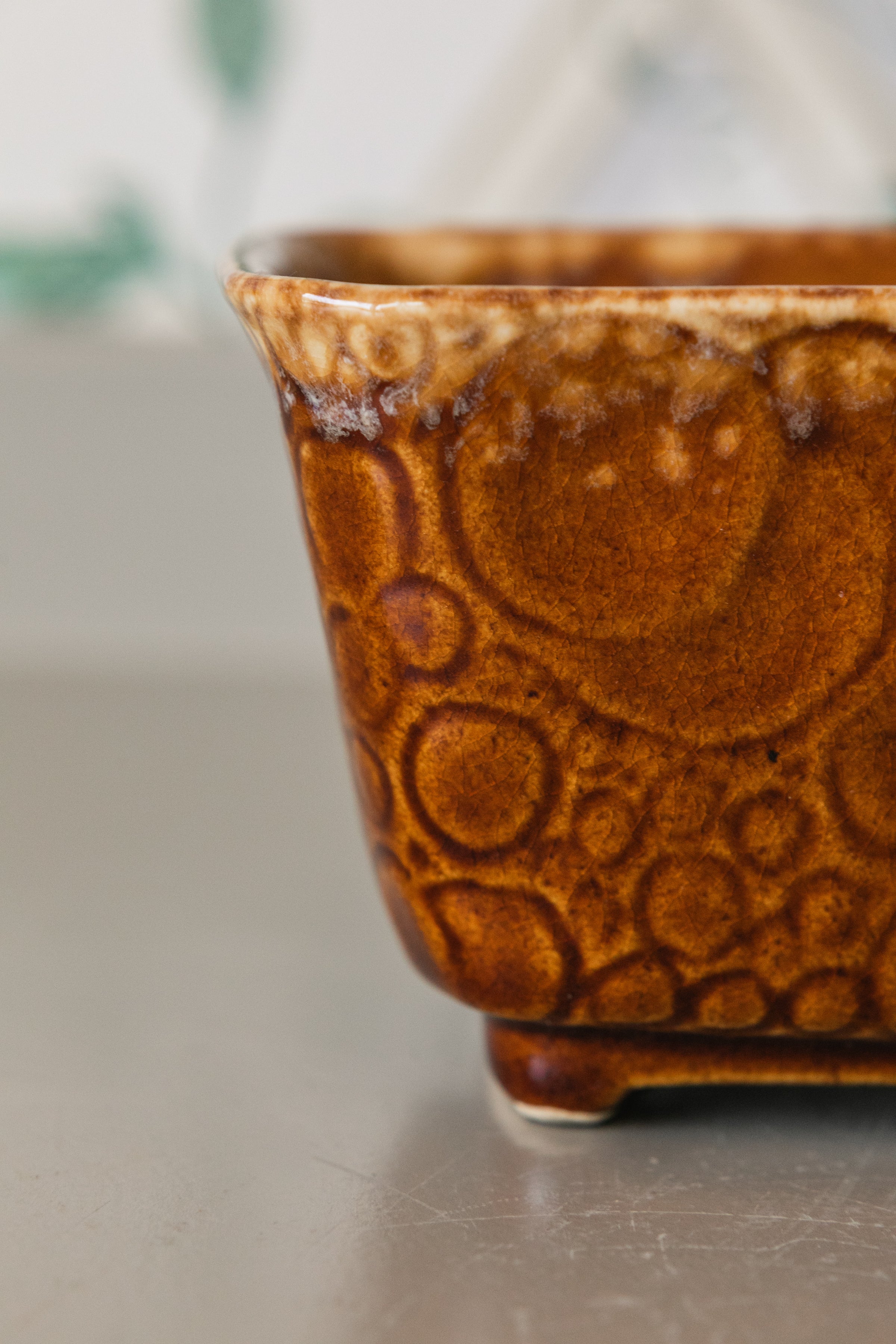 Brush Mccoy Spots Brown Rectangle Pot