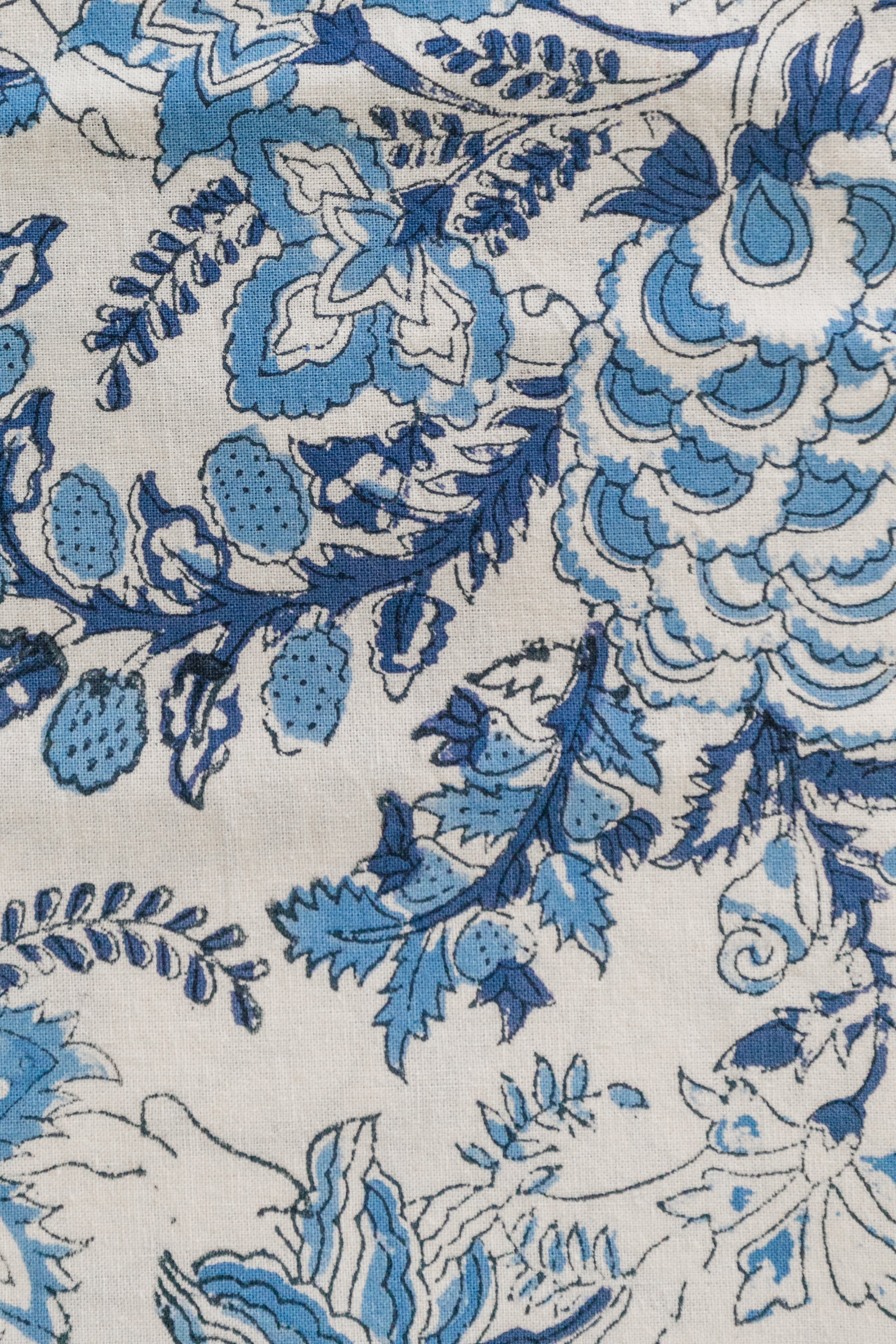 Blue Floral Tablecloth, 72"x132"