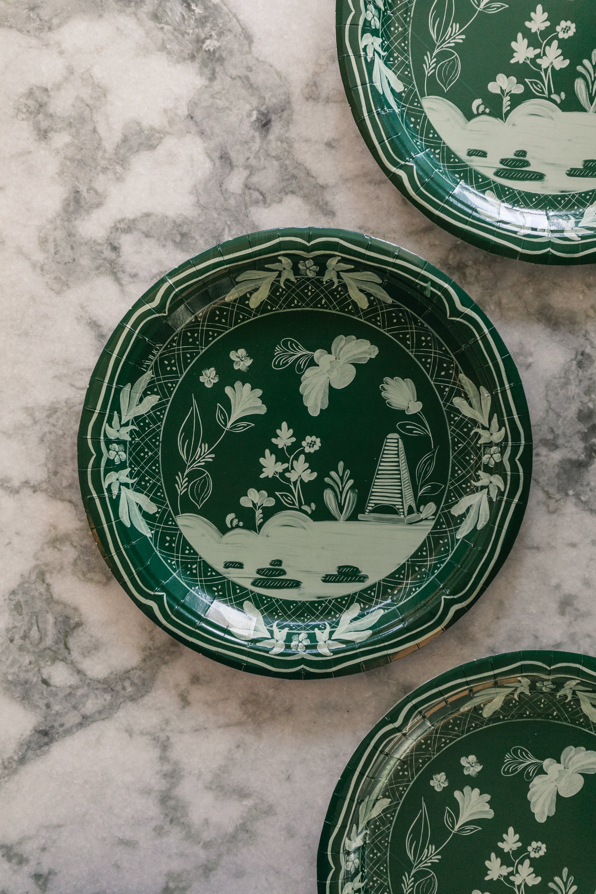 Beachside Pavilion Dinner Plates - 8 per pack