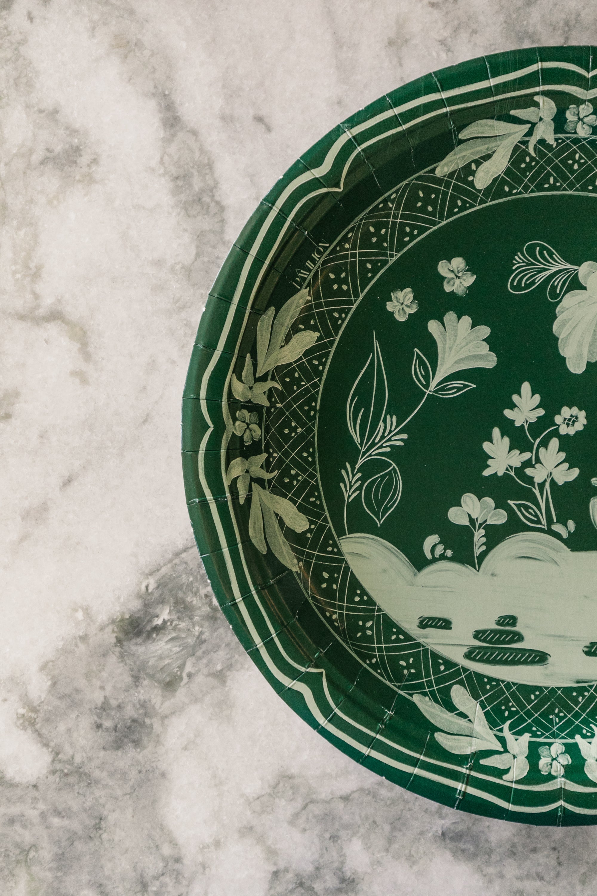 Beachside Pavilion Dinner Plates - 8 per pack