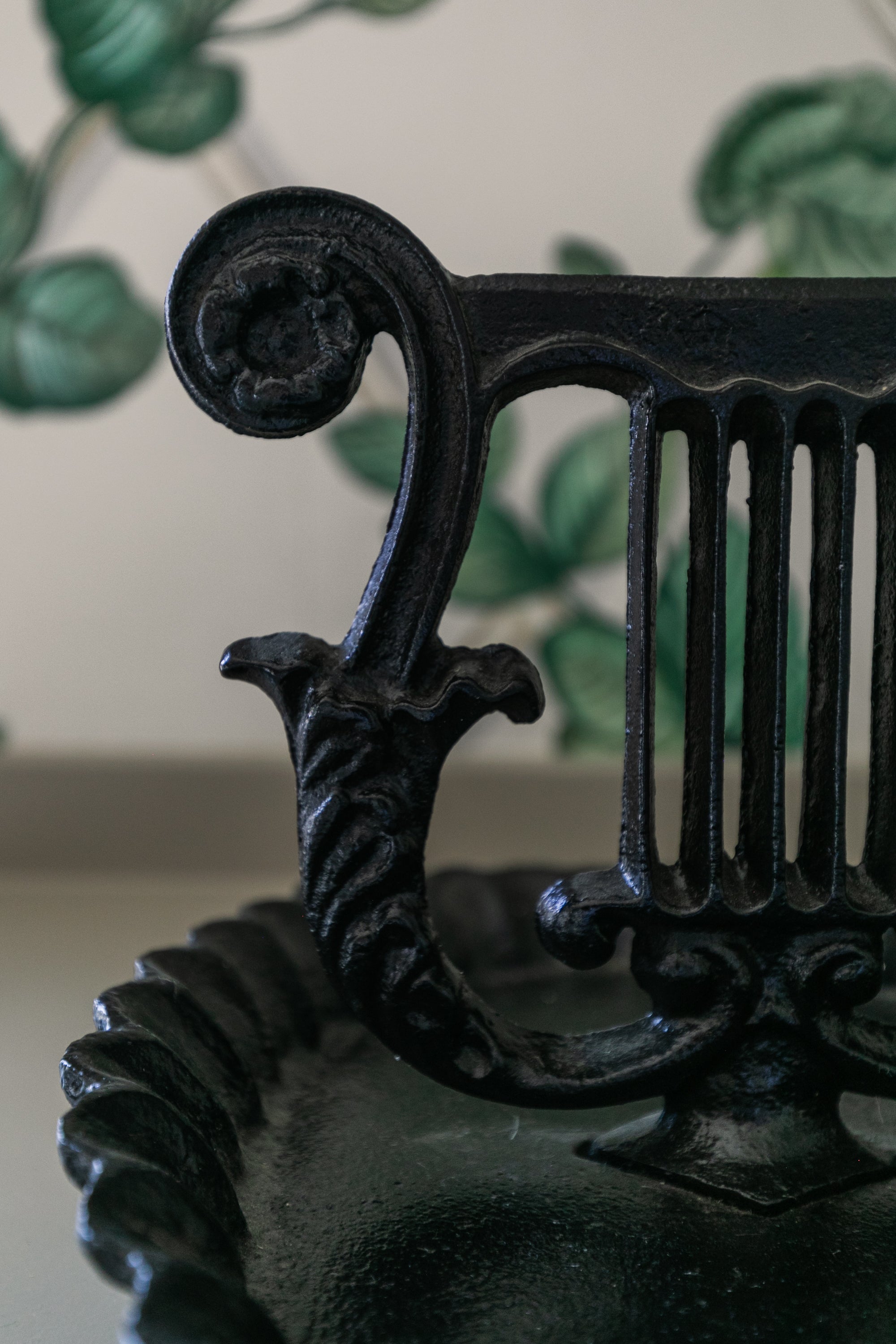 Heavy Harp Scallop Boot Scraper Catchall