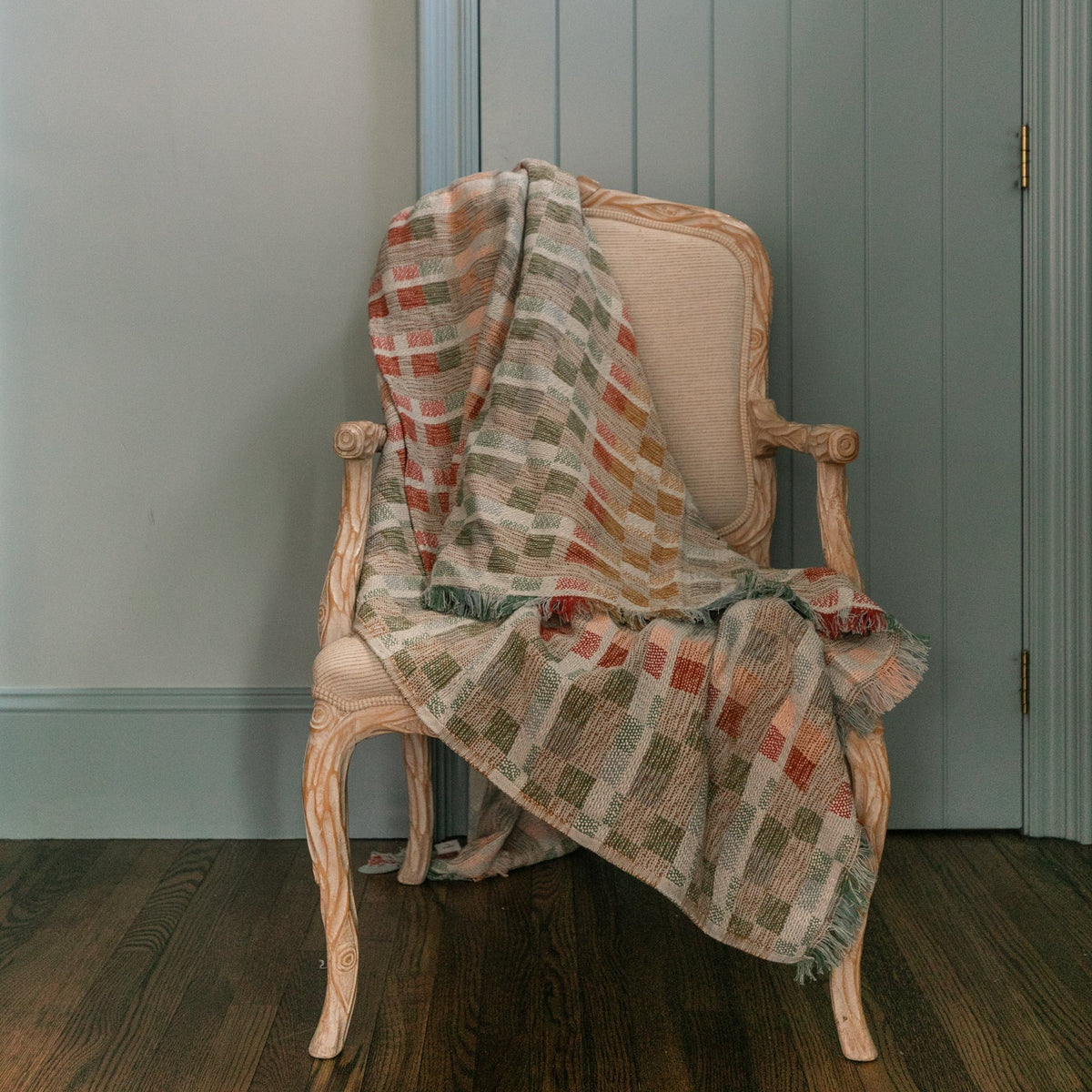 Checkered Woven Throw, 60"x80"